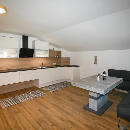 Der Pinsler By Interhome Apartment *