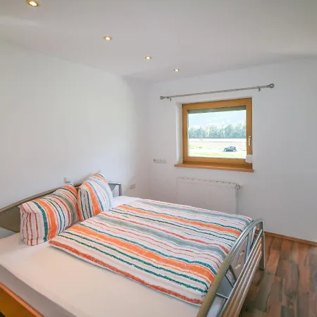 Apartment Der Pinsler By Interhome